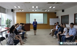广州卡耐基提升商务形象气质礼仪培训